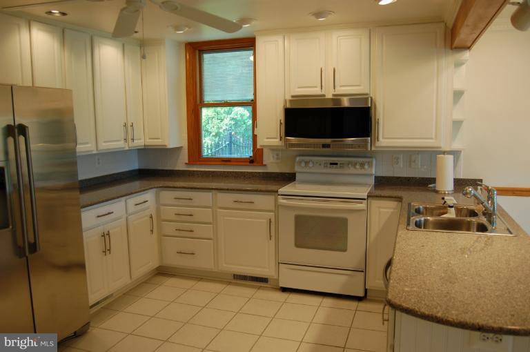 8443 Doncaster Road Easton, MD 21601 - Photo 24 of 30 Kitchen
