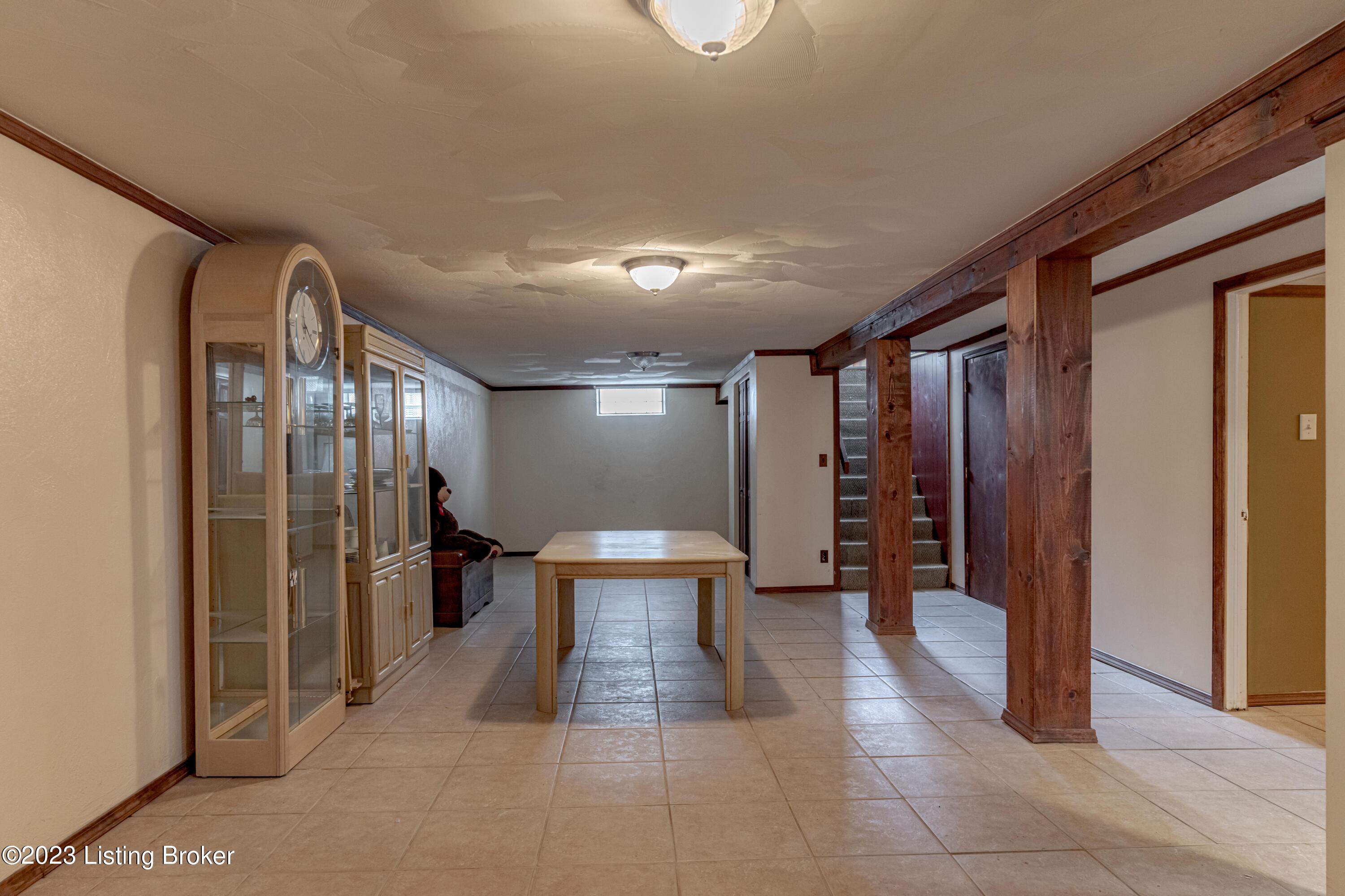 4919 Cane Run Road Louisville, KY 40216 - Photo 42 of 48 DSC05863