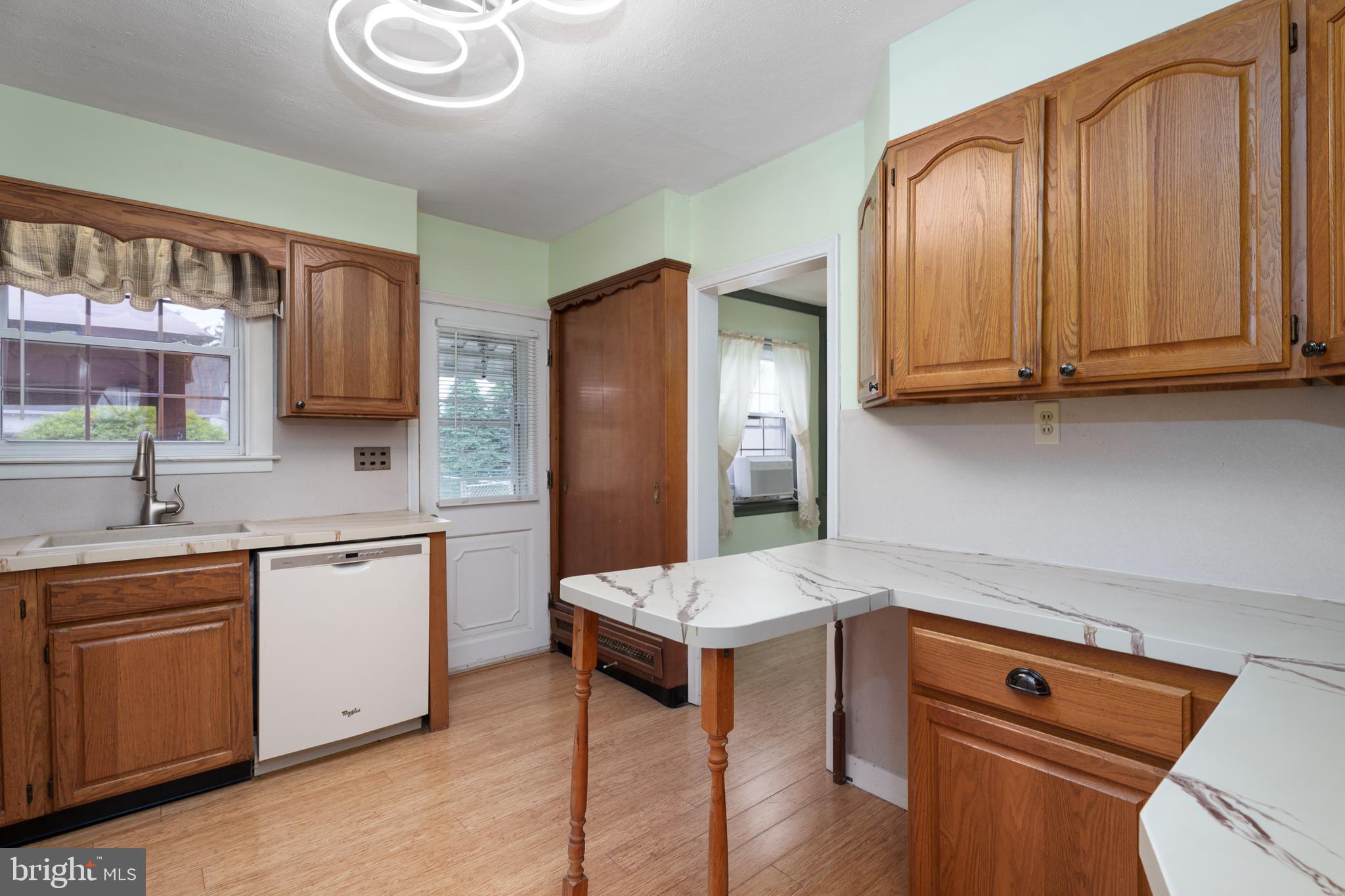 953 Klockner Road Hamilton, NJ 08619 - Photo 18 of 43