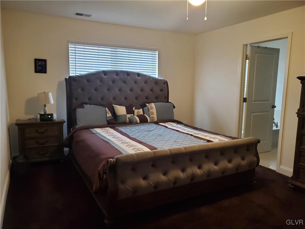 345 Newlins Road East Easton, PA 18040 - Photo 18 of 38 Owner's Suite