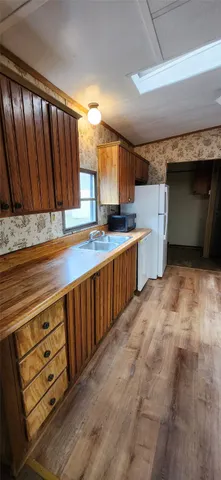 $1,400 | 125 Frank Cloud Road, Huntsville, TX 77320