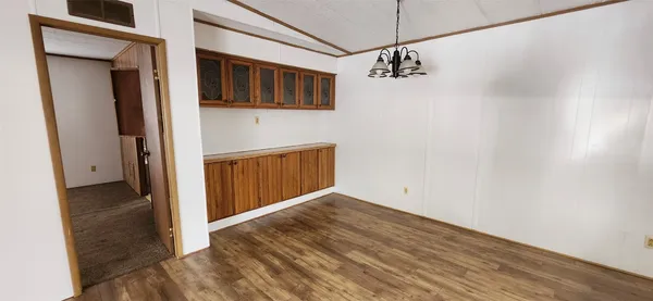 $1,350 | 125 Frank Cloud Road, Huntsville, TX 77320