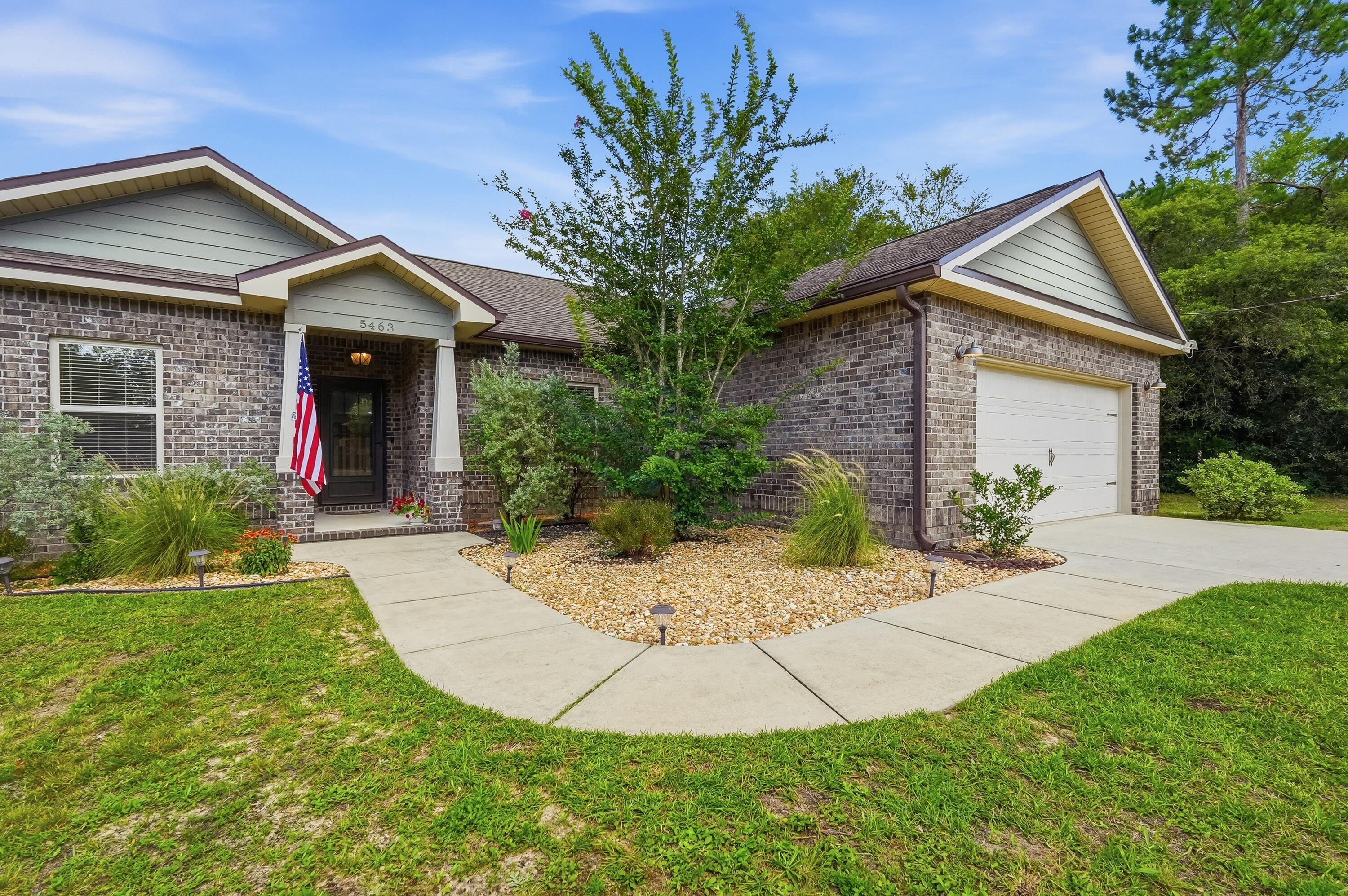 5463 Monterrey Road Crestview, FL 32539 - Photo 11 of 71 5463 monterrey rd exteriors-4