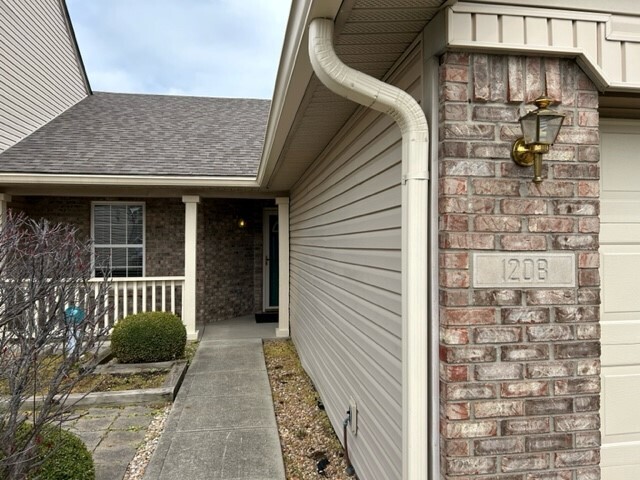 1208 Worcester Way Greenfield, IN 46140 - Photo 3 of 14