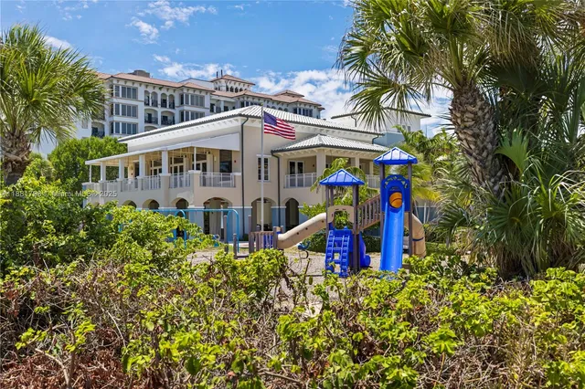 $3,200 | 340 Bamboo Road, Unit NORTH, Palm Beach Shores, FL 33404