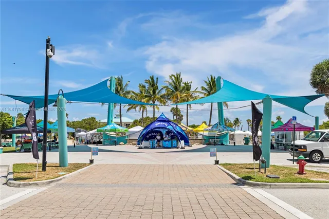 $3,200 | 340 Bamboo Road, Unit NORTH, Palm Beach Shores, FL 33404