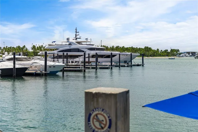 $3,200 | 340 Bamboo Road, Unit NORTH, Palm Beach Shores, FL 33404