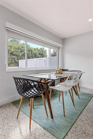 $3,200 | 340 Bamboo Road, Unit NORTH, Palm Beach Shores, FL 33404