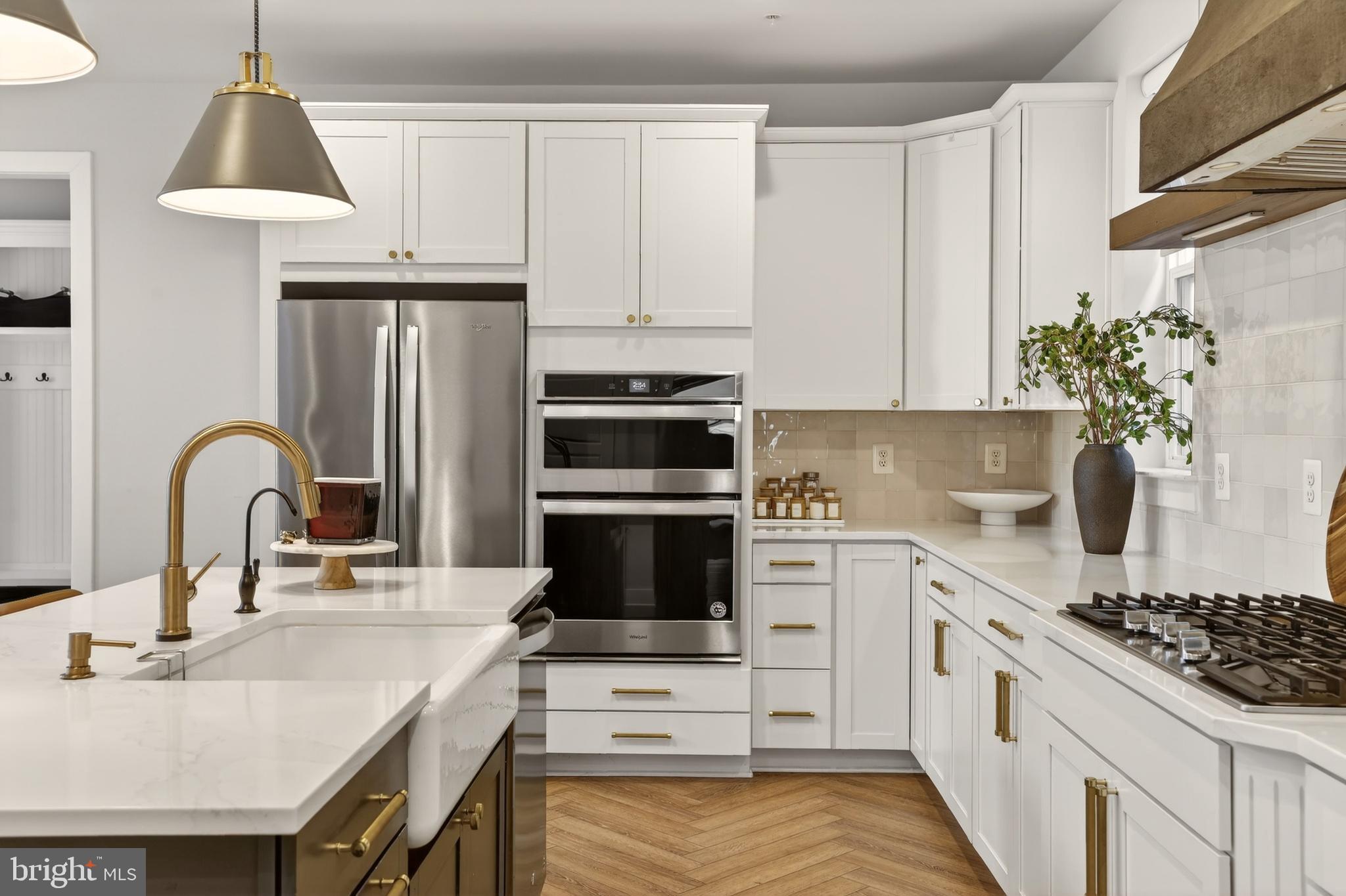 22069 Clarksburg Road Clarksburg, MD 20871 - Photo 11 of 49 Kitchen