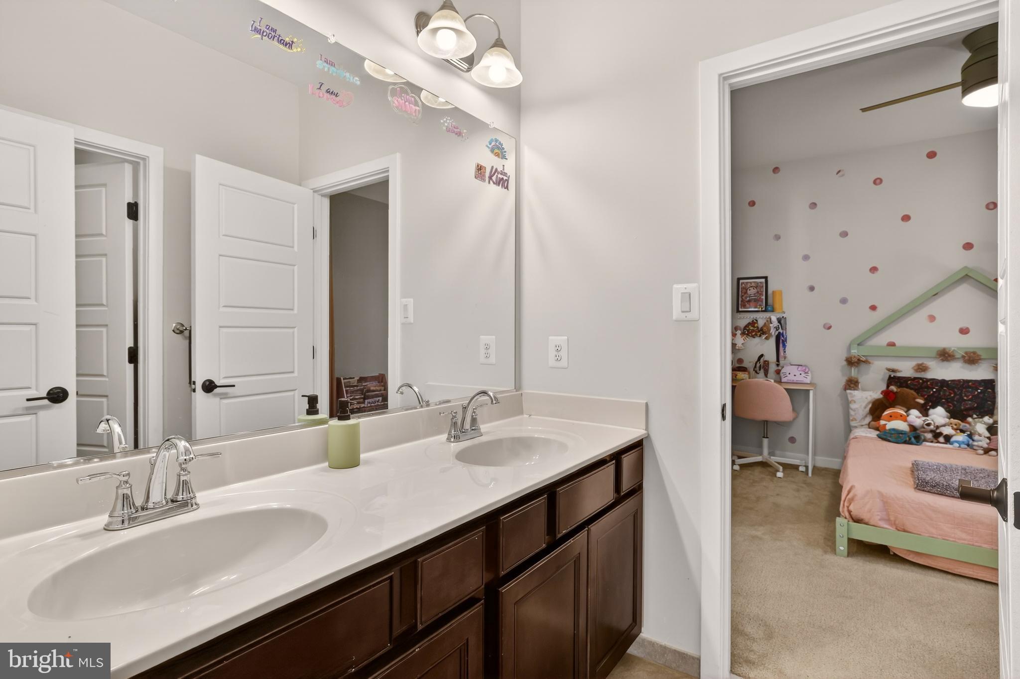 22069 Clarksburg Road Clarksburg, MD 20871 - Photo 25 of 49 Jack & Jill Bathroom