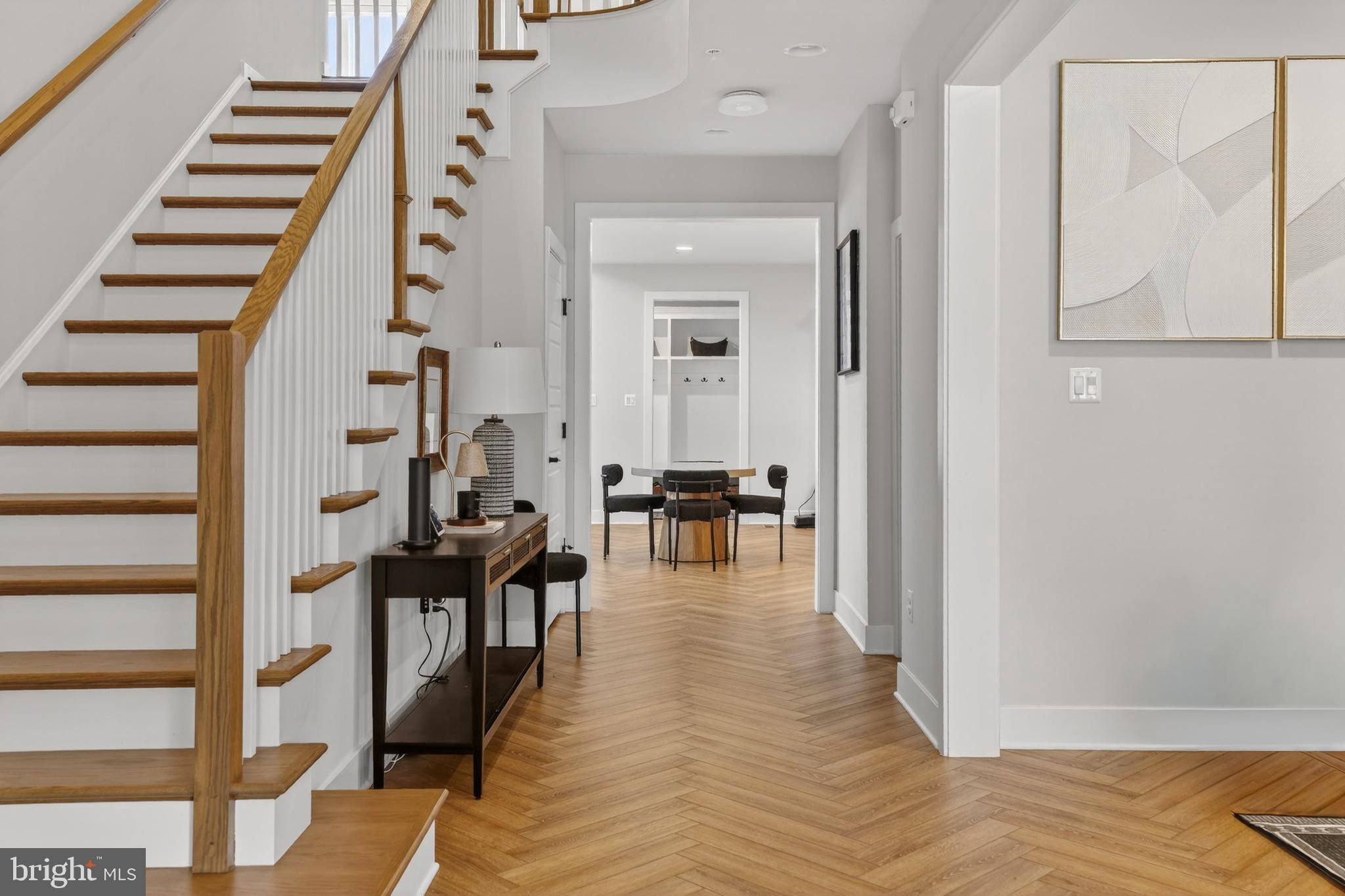 22069 Clarksburg Road Clarksburg, MD 20871 - Photo 4 of 49 Stunning Foyer