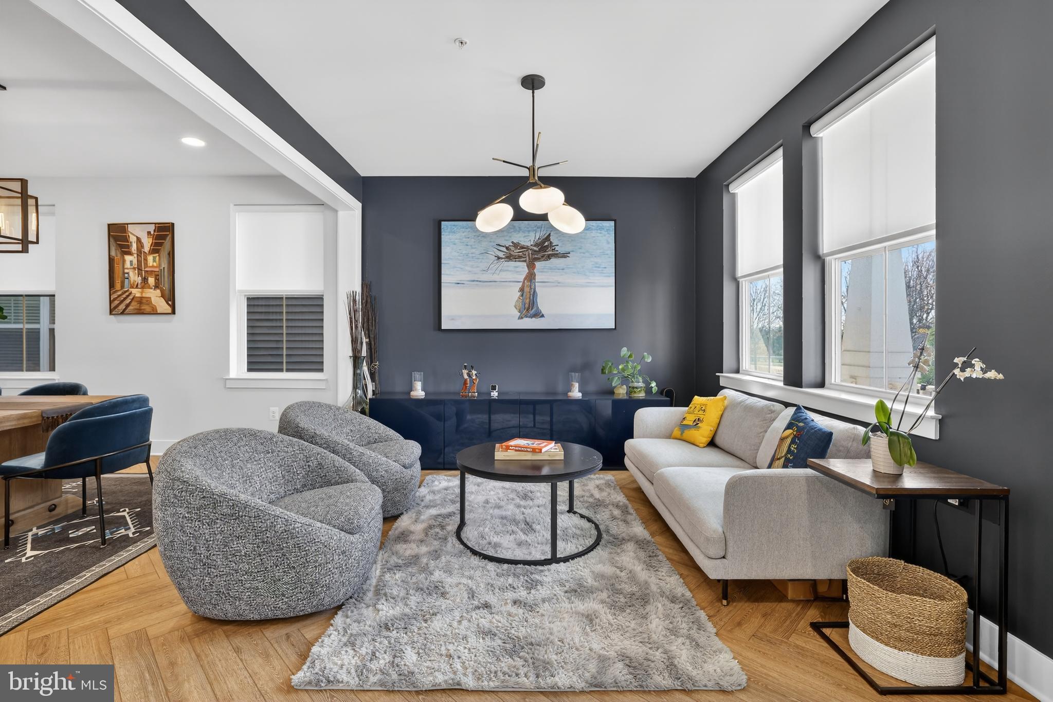 22069 Clarksburg Road Clarksburg, MD 20871 - Photo 5 of 49 Sitting Room