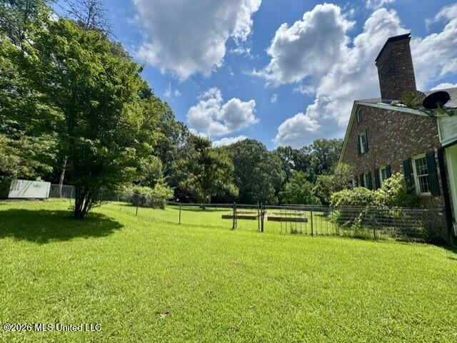 481 Greenfield Road Natchez, MS 39120 - Photo 11 of 52 Side yard