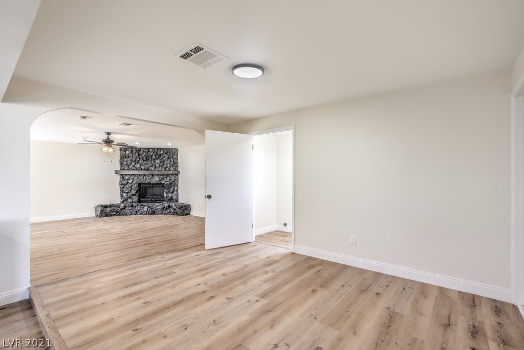 2250 Thoroughbred Road Henderson, NV 89002 - Photo 20 of 49 Gallery Image 20