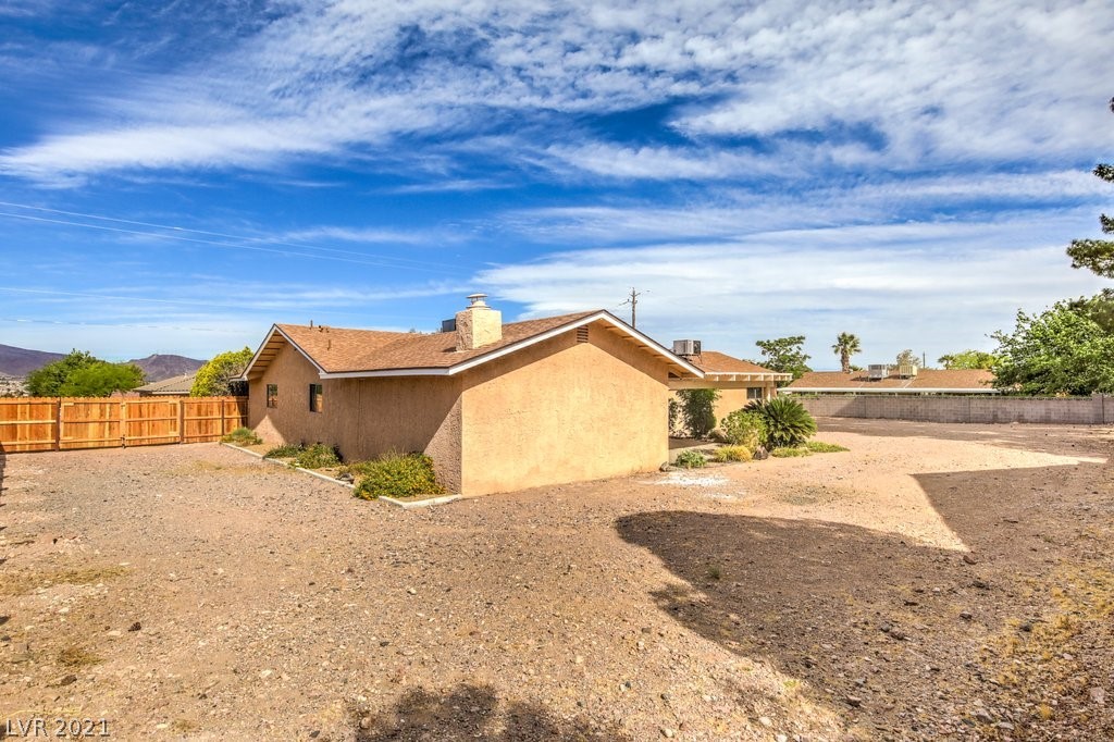 2250 Thoroughbred Road Henderson, NV 89002 - Photo 40 of 49 Gallery Image 40