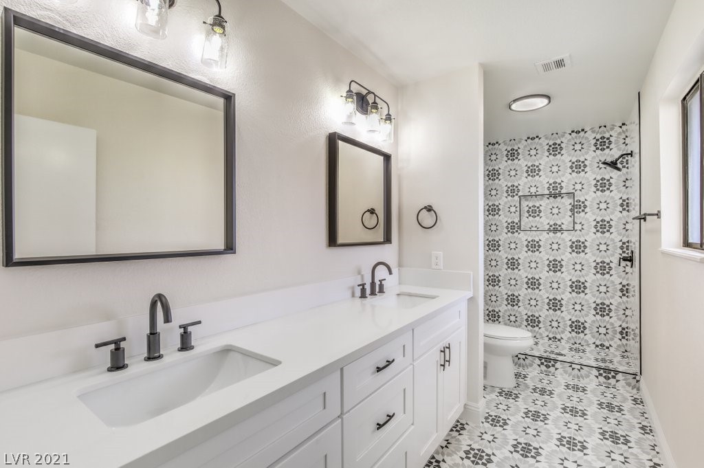 2250 Thoroughbred Road Henderson, NV 89002 - Photo 5 of 49 Gallery Image 5