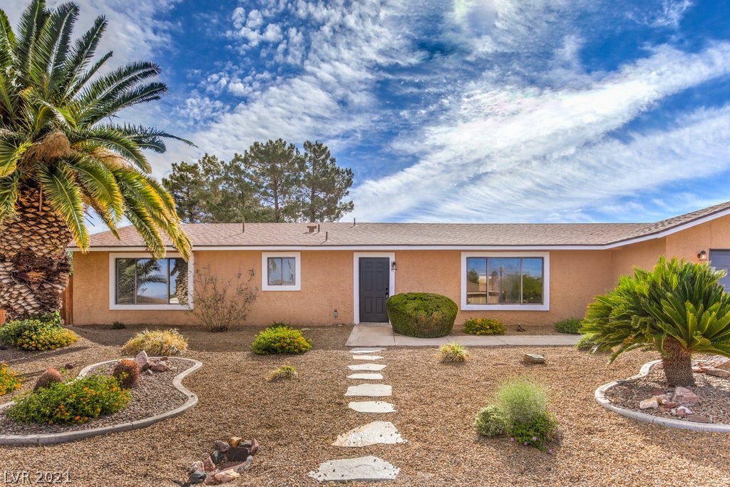 2250 Thoroughbred Road Henderson, NV 89002 - Photo 8 of 49 Gallery Image 8
