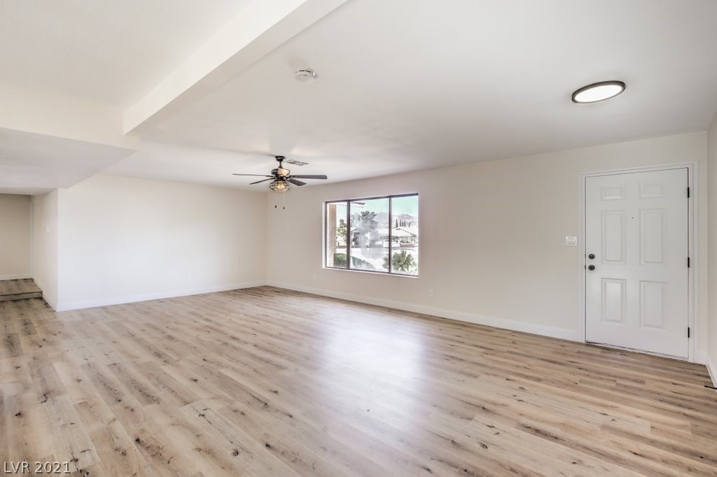 2250 Thoroughbred Road Henderson, NV 89002 - Photo 9 of 49 Gallery Image 9