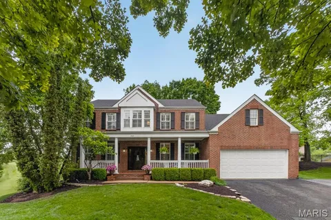 $749,900 | 482 Pine Hollow Court, Ballwin, MO 63021