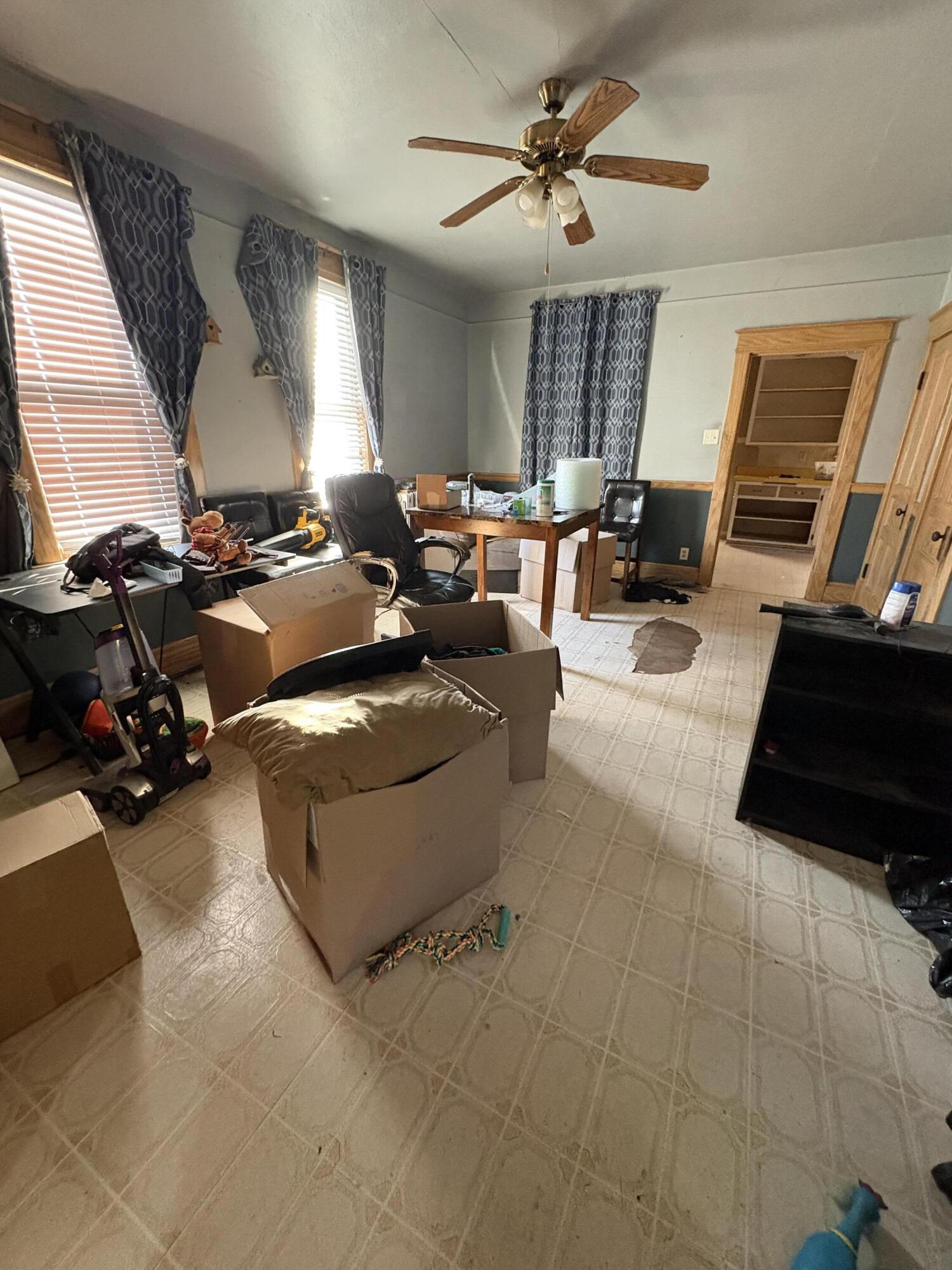 3543 South 17th Street Milwaukee, WI 53221 - Photo 3 of 16 IMG_5613_2