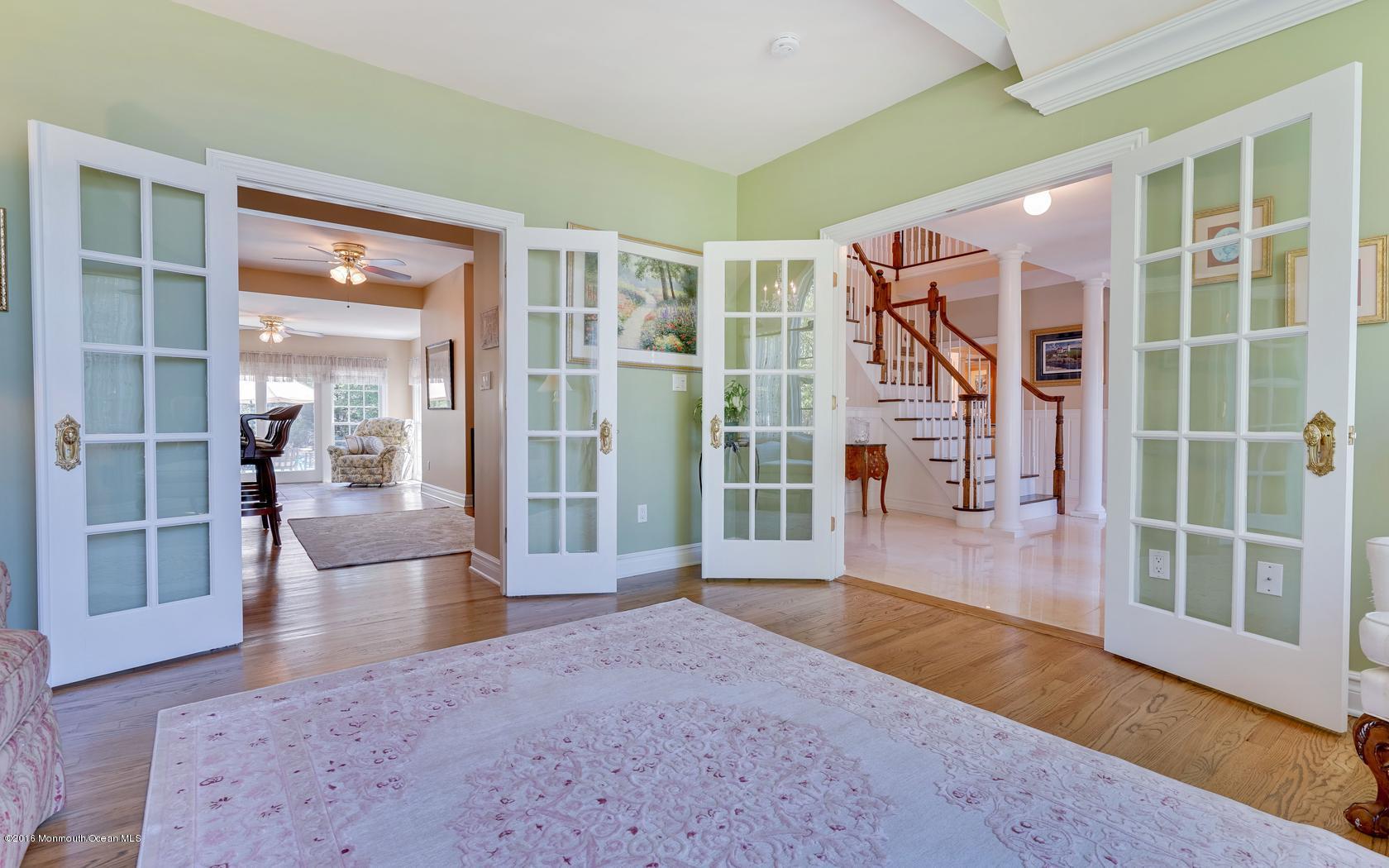 11 Blossom Road Rumson, NJ 07760 - Photo 13 of 70 8-photo-web-1680x1050-198587