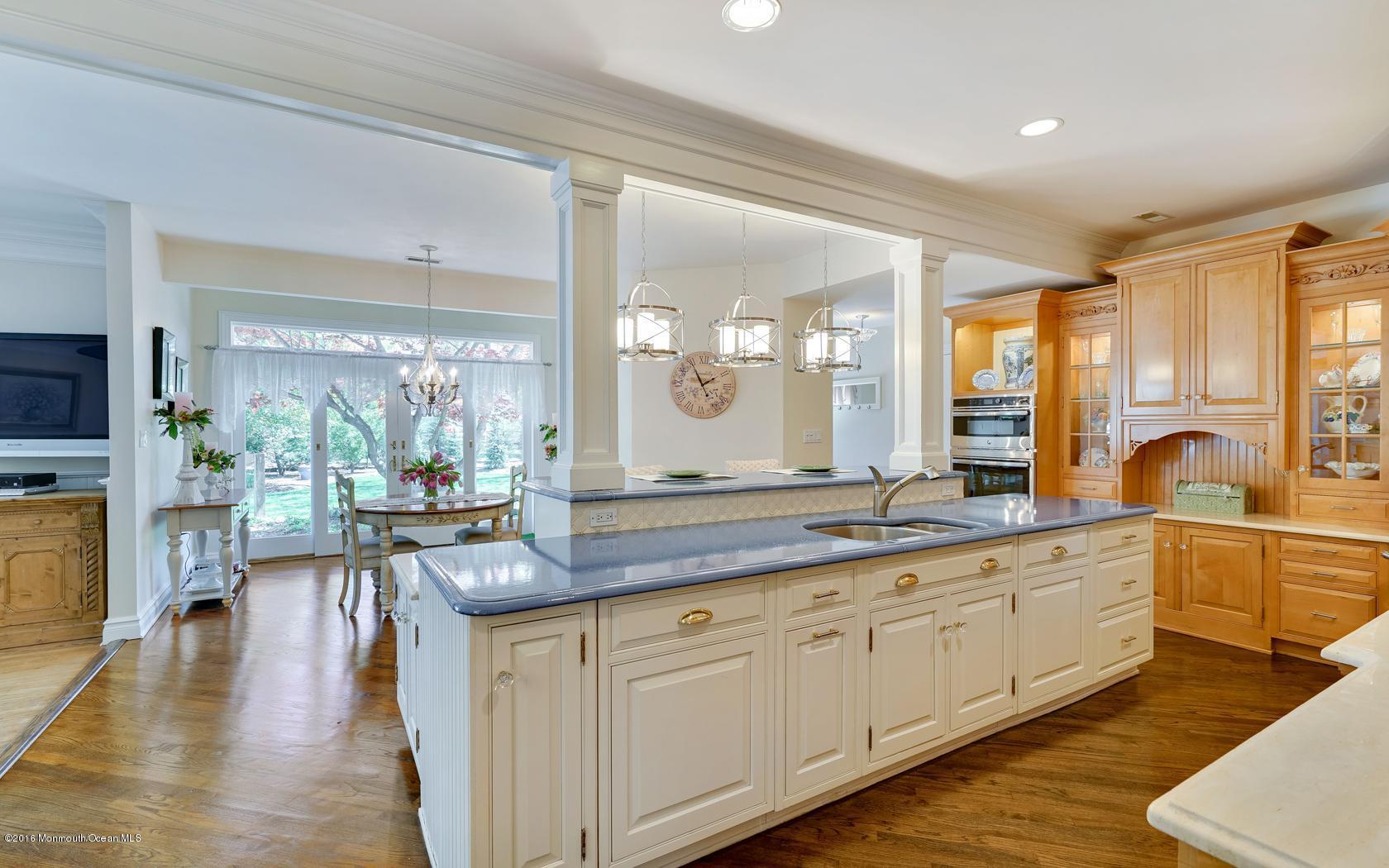 11 Blossom Road Rumson, NJ 07760 - Photo 36 of 70 28-photo-web-1680x1050-208346