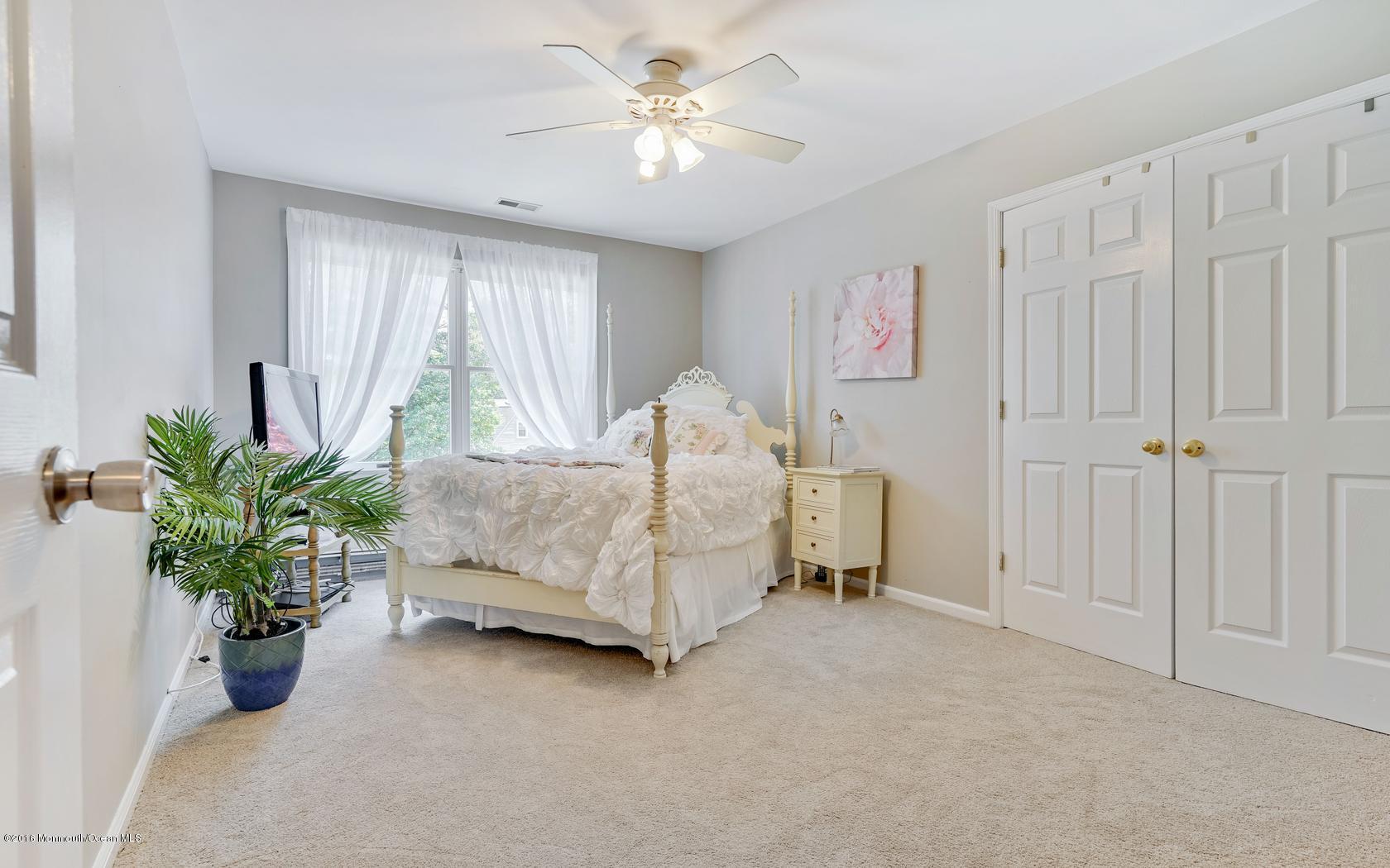 11 Blossom Road Rumson, NJ 07760 - Photo 45 of 70 54-photo-web-1680x1050-179459