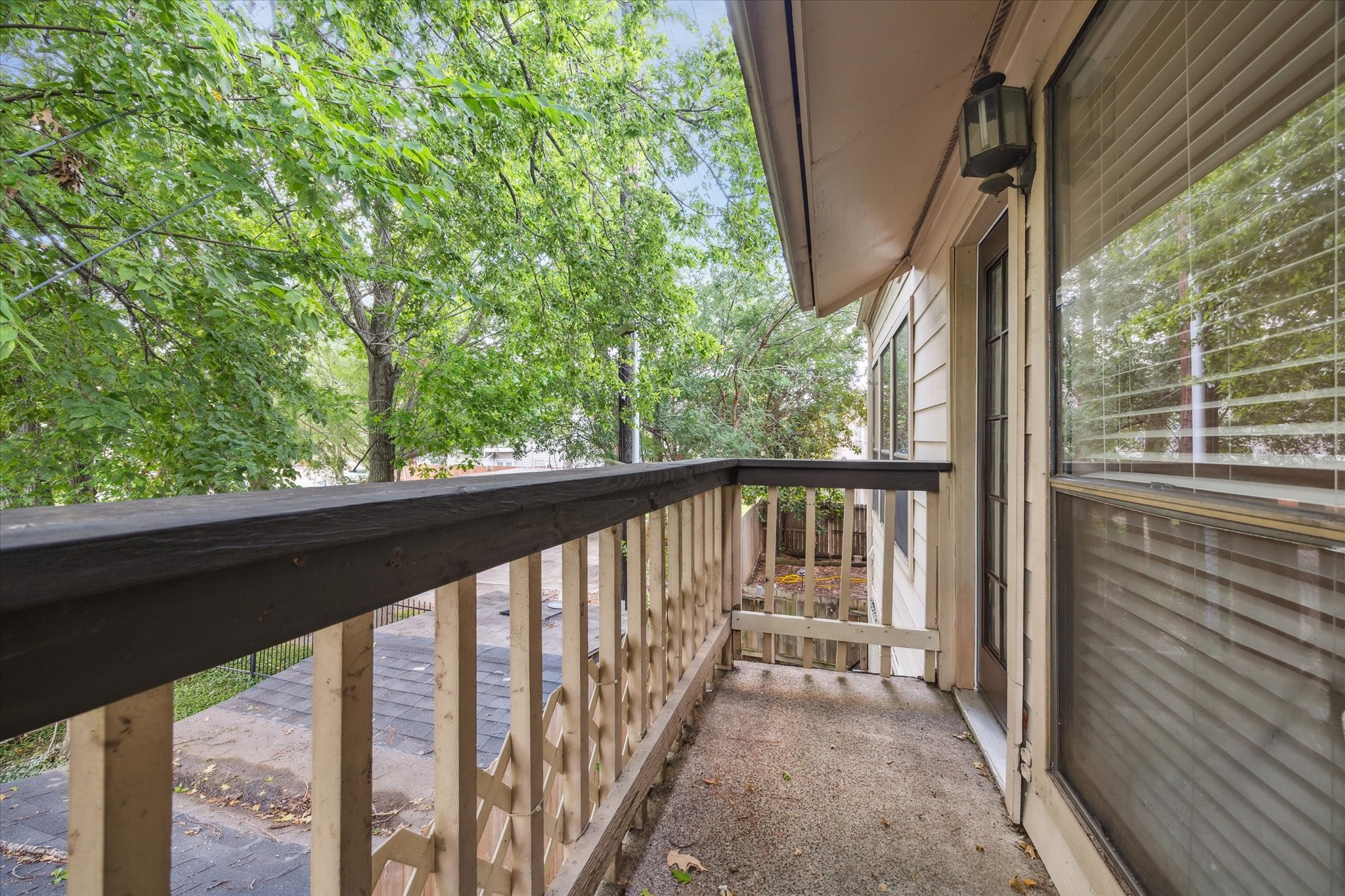 2277 South Kirkwood Road, Unit 914 Houston, TX 77077 - Photo 9 of 9 a view of balcony with wooden floor