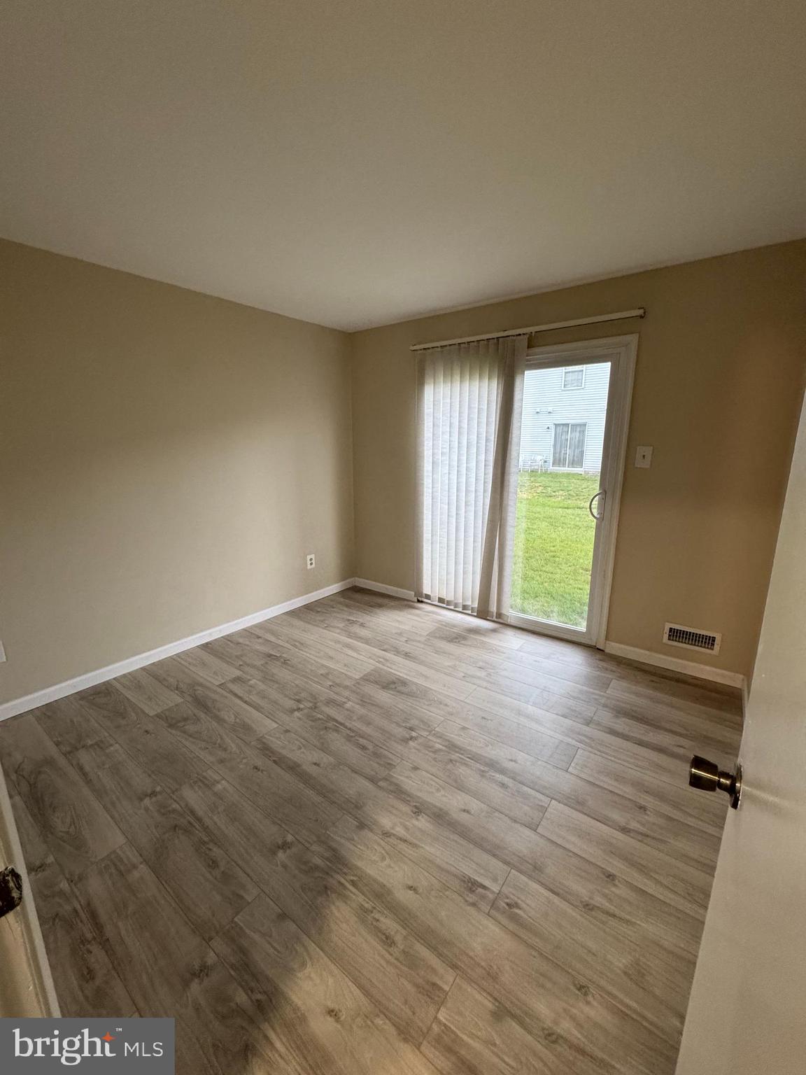 1206 Huntingdon Mews Clementon, NJ 08021 - Photo 12 of 18 Room 1