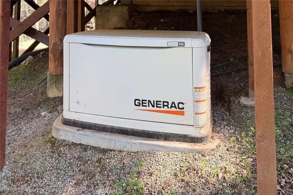 a view of a utility room with washer and dryer