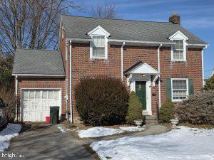 410 South 5th Street Denver, PA 17517 - Photo 1 of 15