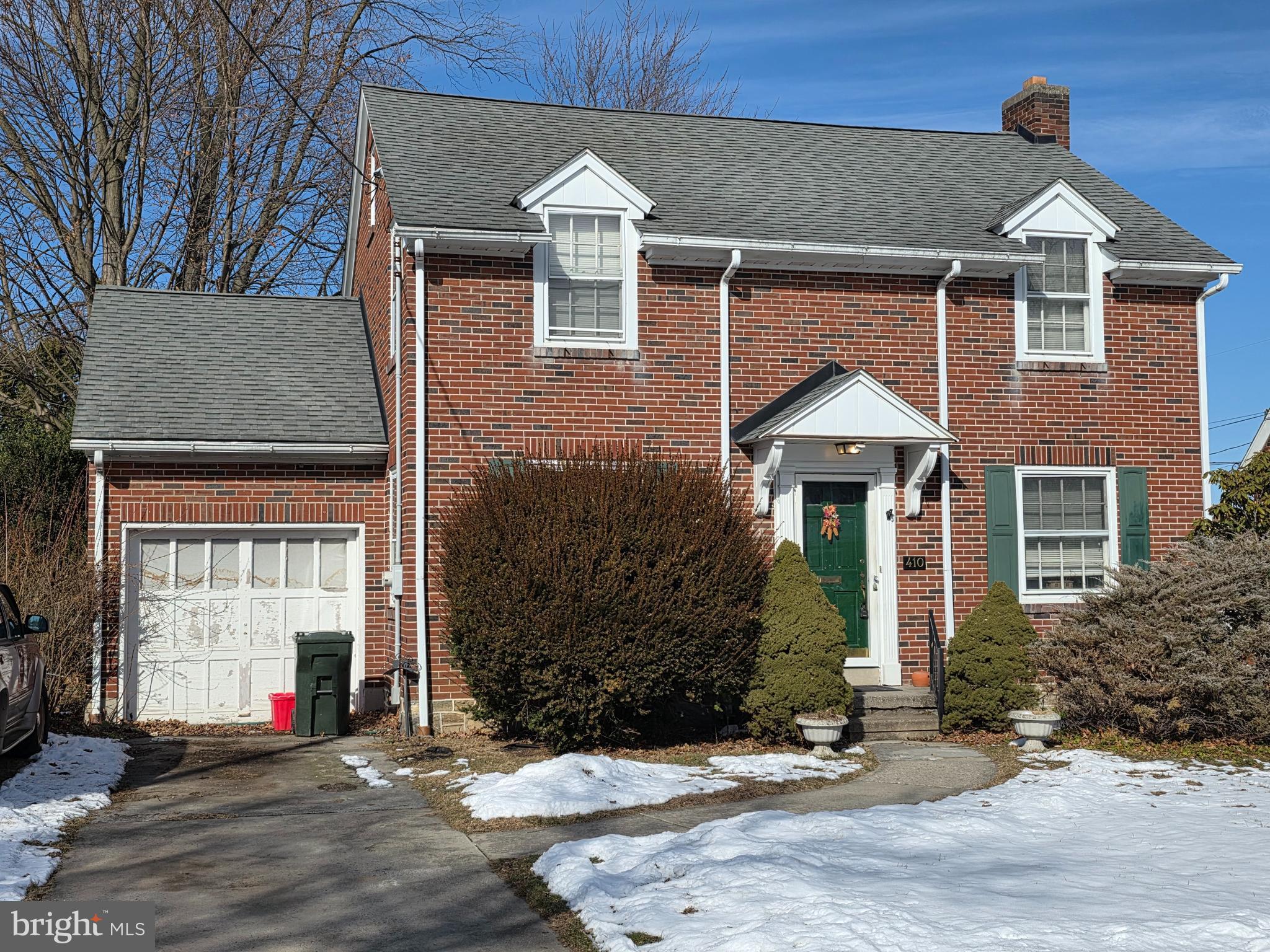 410 South 5th Street Denver, PA 17517 - Photo 2 of 15