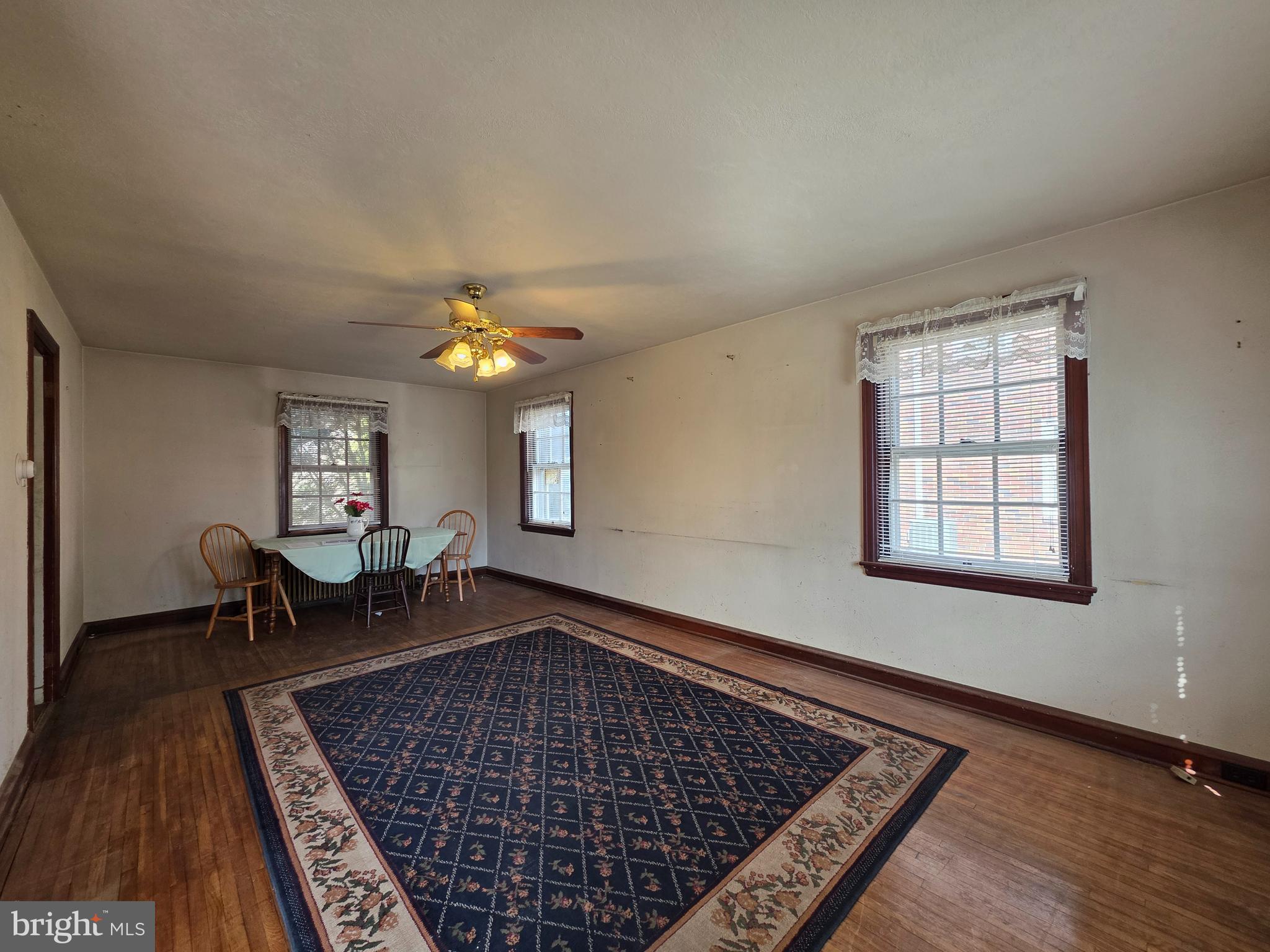 410 South 5th Street Denver, PA 17517 - Photo 4 of 15