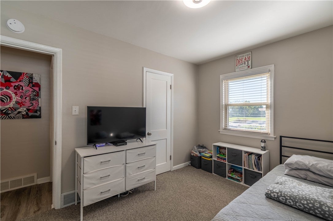 1827 Shady Crest Street Decatur, IL 62521 - Photo 16 of 25 Gallery Image 16