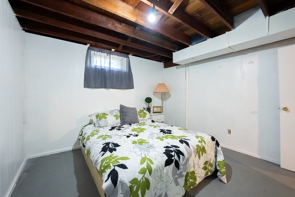 53 Crestmont Street Springfield, MA 01108 - Photo 32 of 42 Gallery Image 32