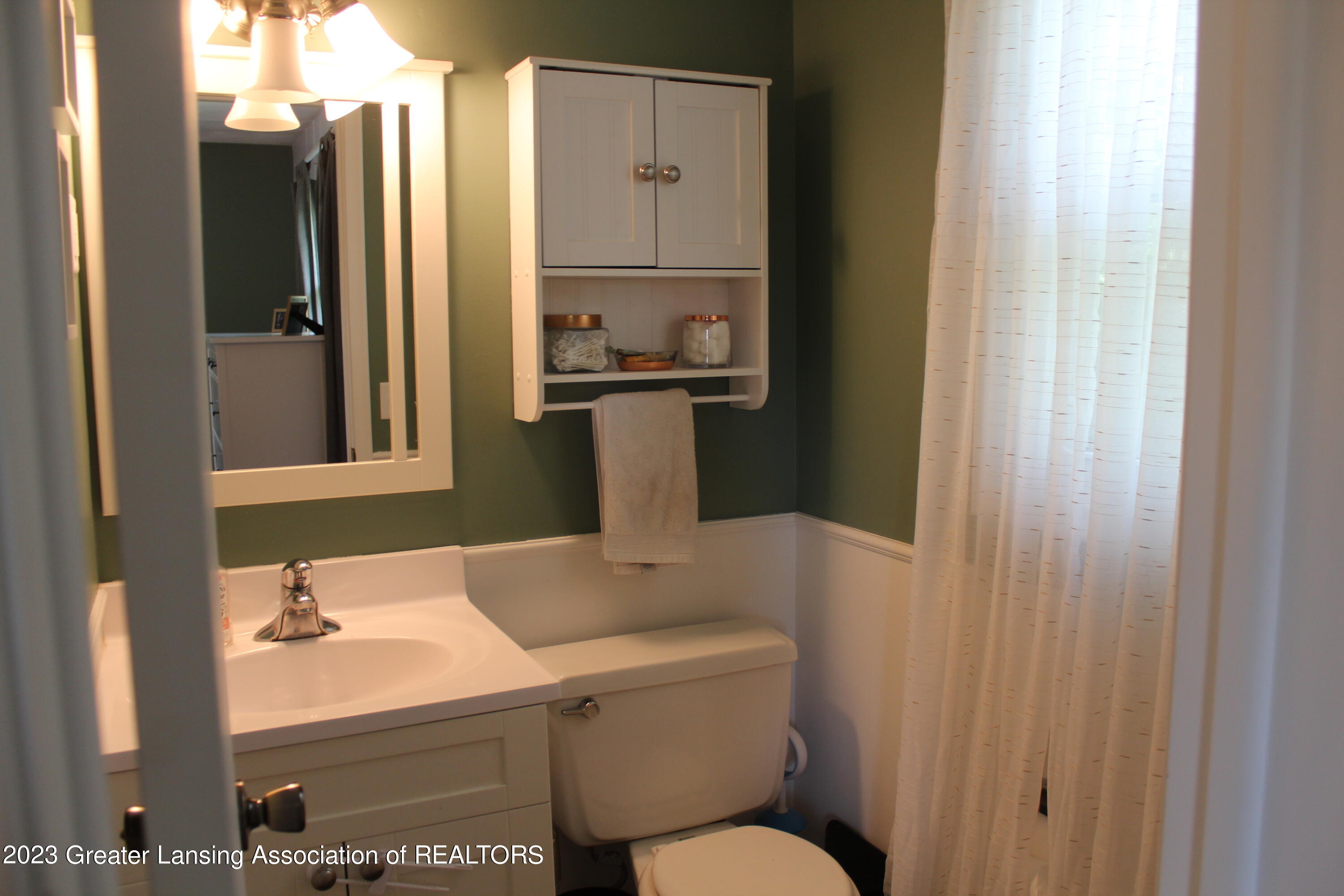 3546 Dobie Road Okemos, MI 48864 - Photo 12 of 27 half bath