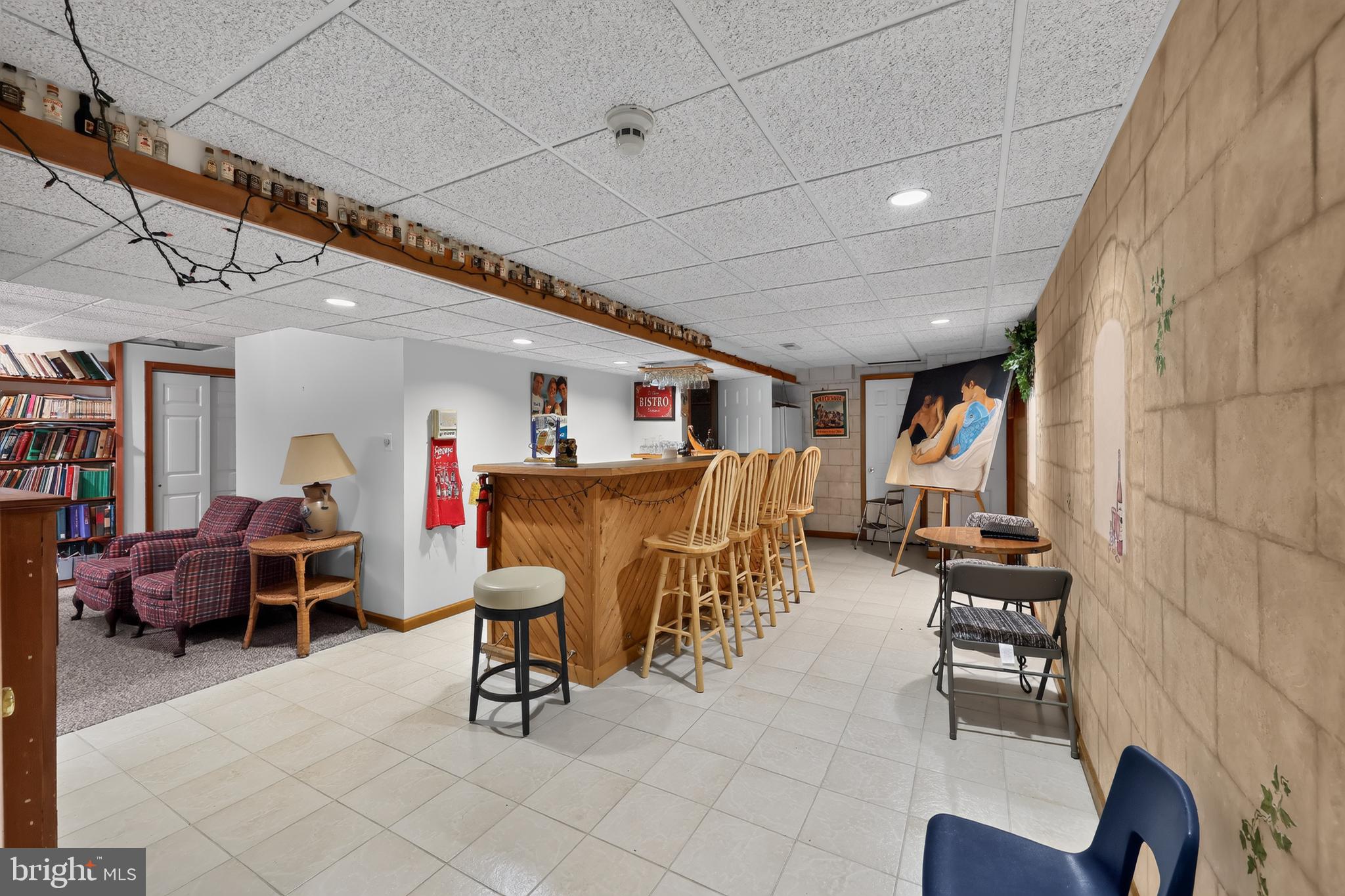 2 Talon Court Sewell, NJ 08080 - Photo 40 of 52 Basement Bar area