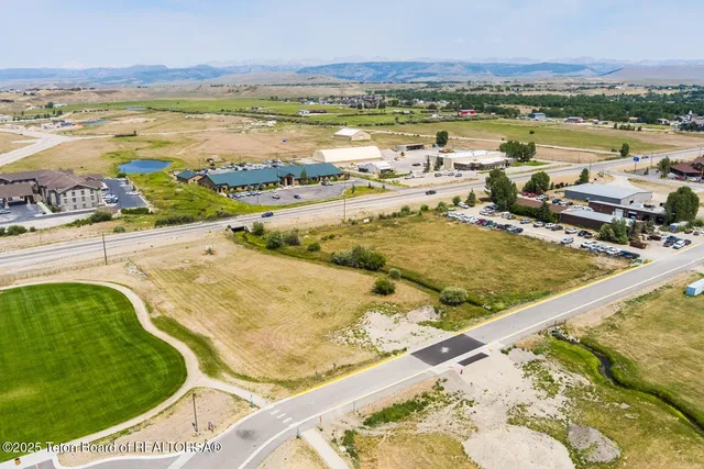 $438,000 | Lot 3 Wilson Street, Pinedale, WY 82941