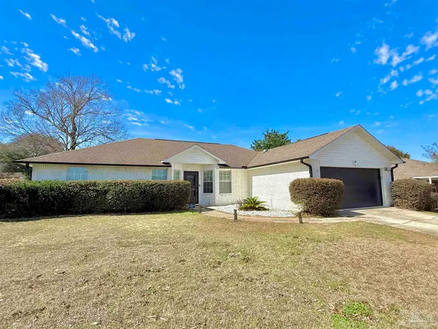 $375,000 | 3101 Lost Creek Drive, Cantonment, FL 32533