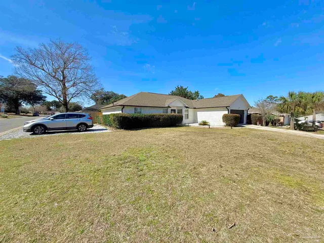 $375,000 | 3101 Lost Creek Drive, Cantonment, FL 32533
