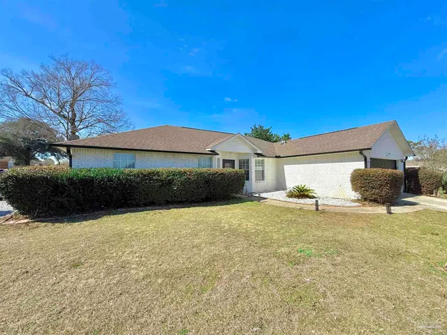 $375,000 | 3101 Lost Creek Drive, Cantonment, FL 32533