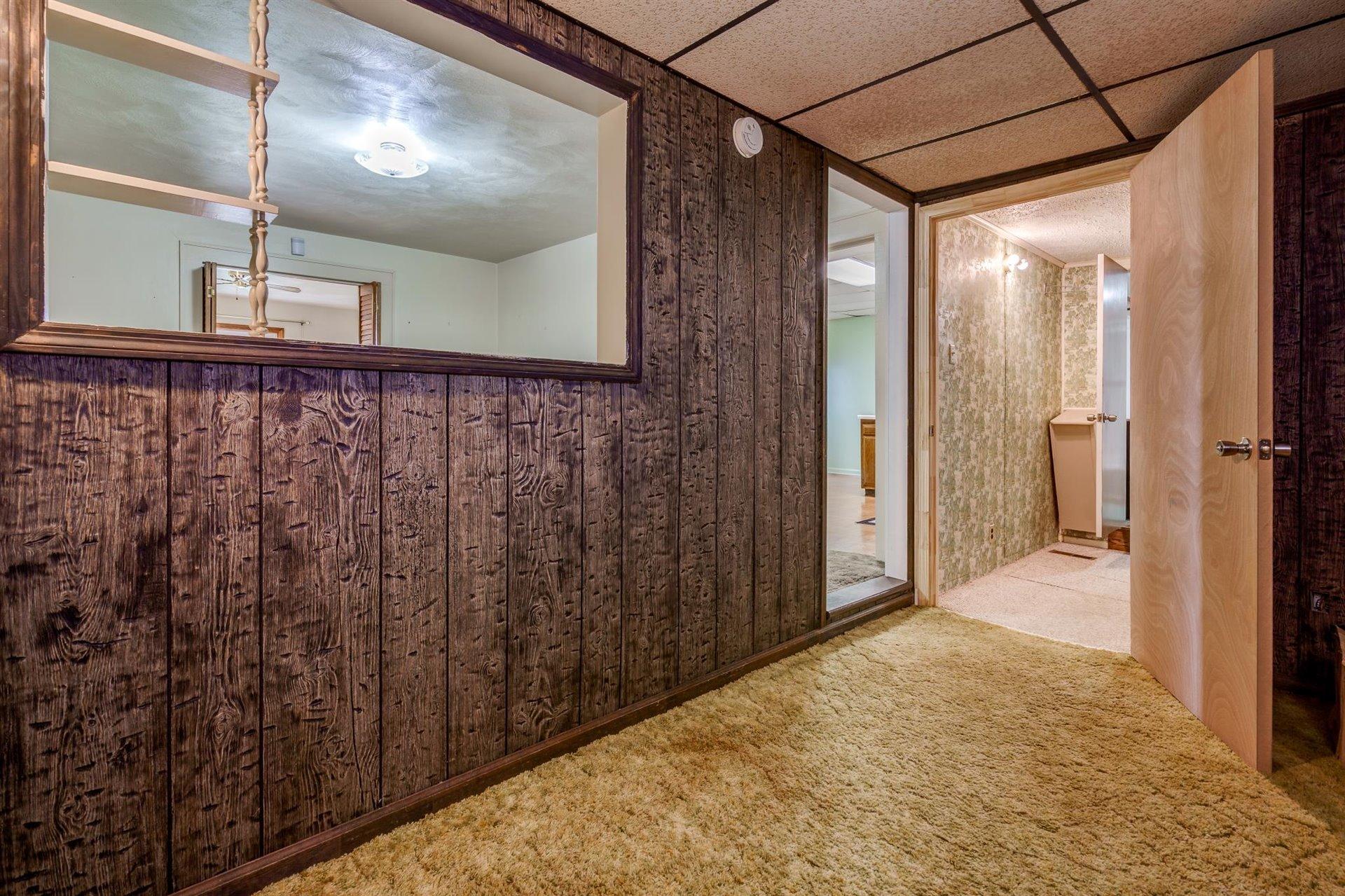 1179 Altice Road Moneta, VA 24121 - Photo 22 of 37 22-032520210022