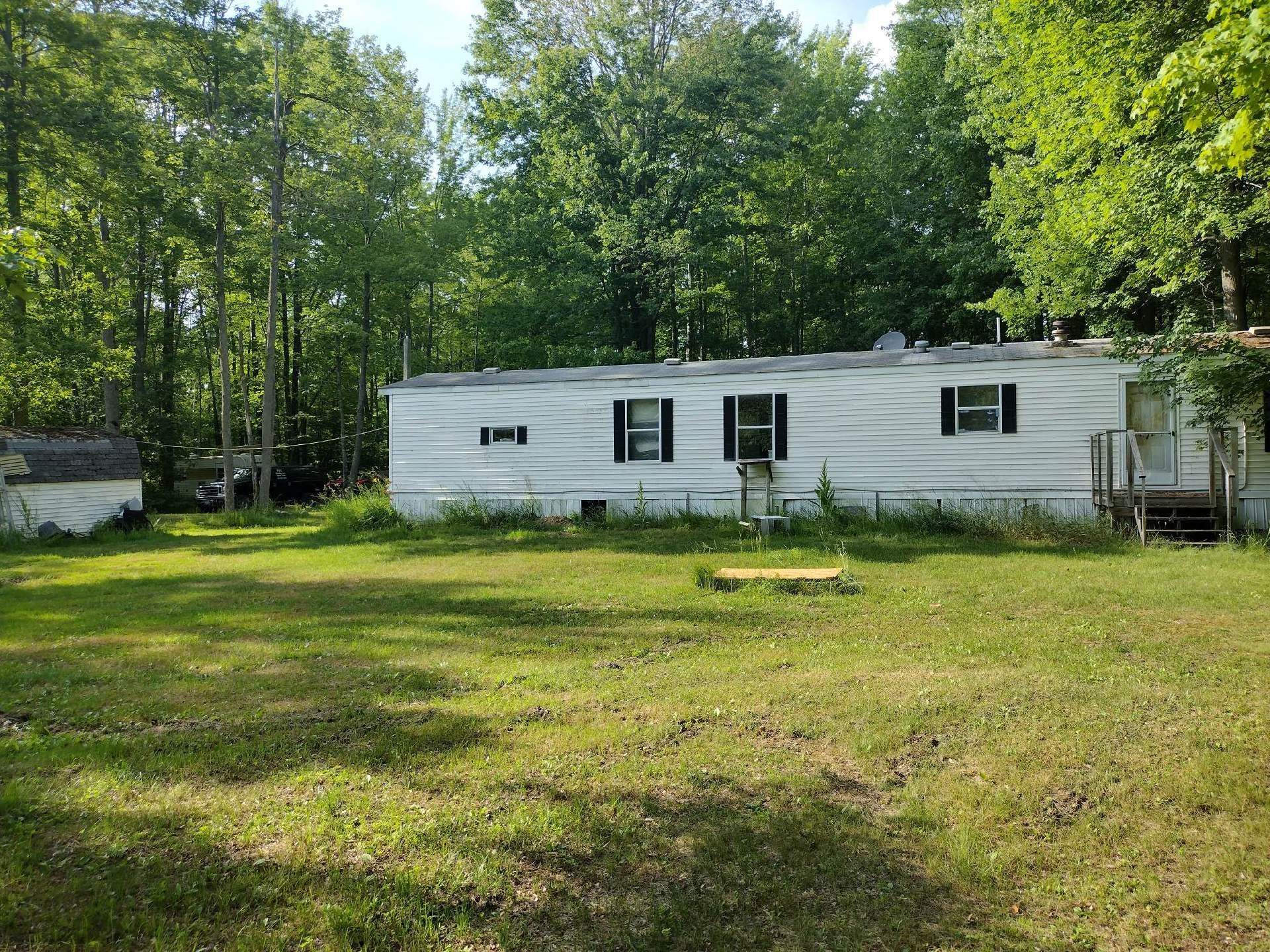 295 West Youngs Road Gladwin, MI 48624 - Photo 42 of 52