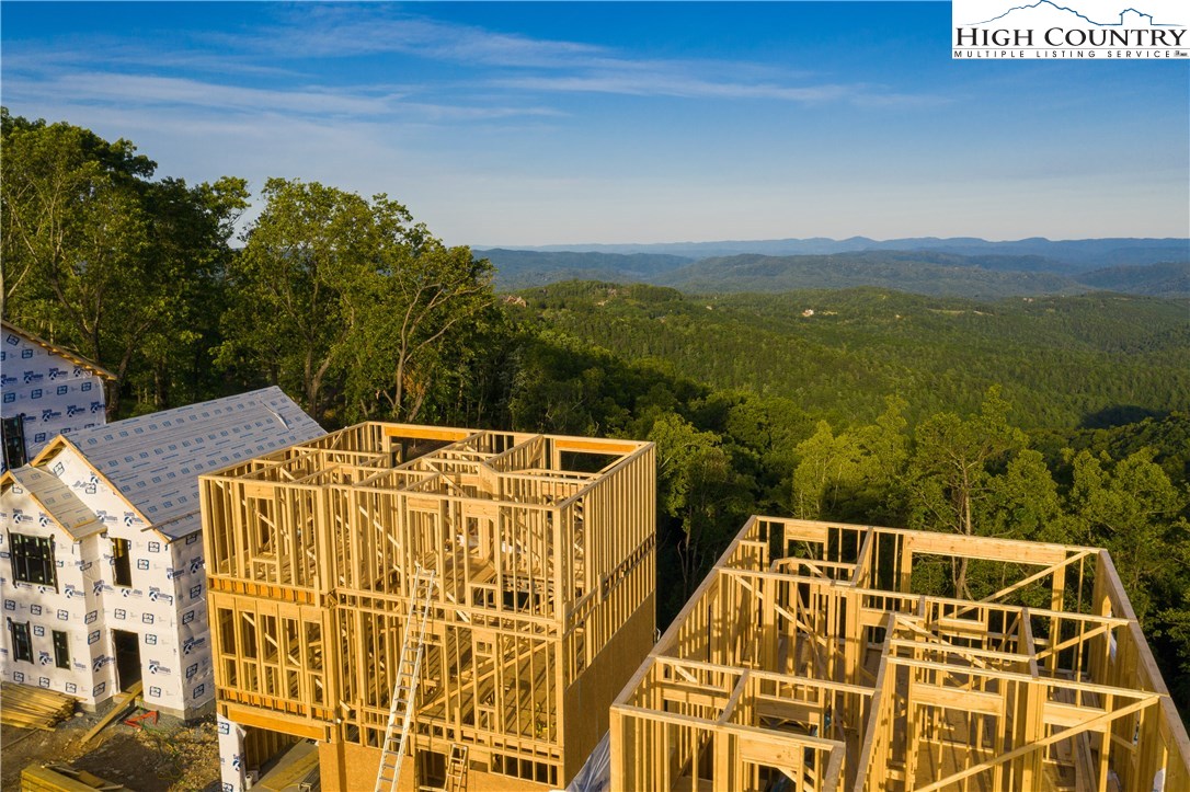 103 West Ridge Trail Boone, NC 28607 - Photo 8 of 38 Gallery Image 8