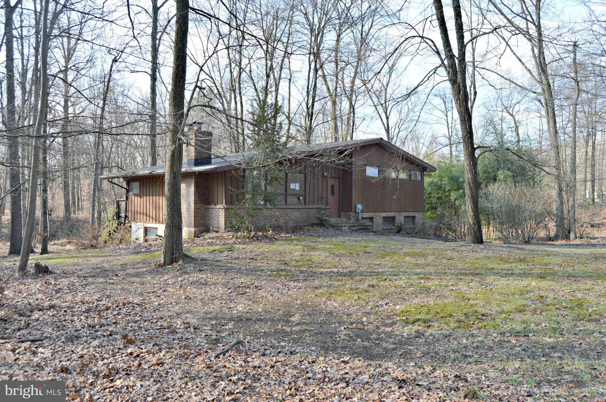 270 Old Mine Road Lebanon, PA 17042 - Photo 2 of 17 Gallery Image 2