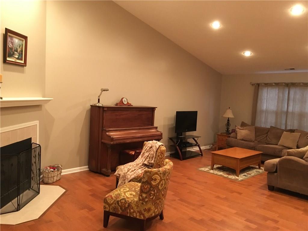Gallery Image 7