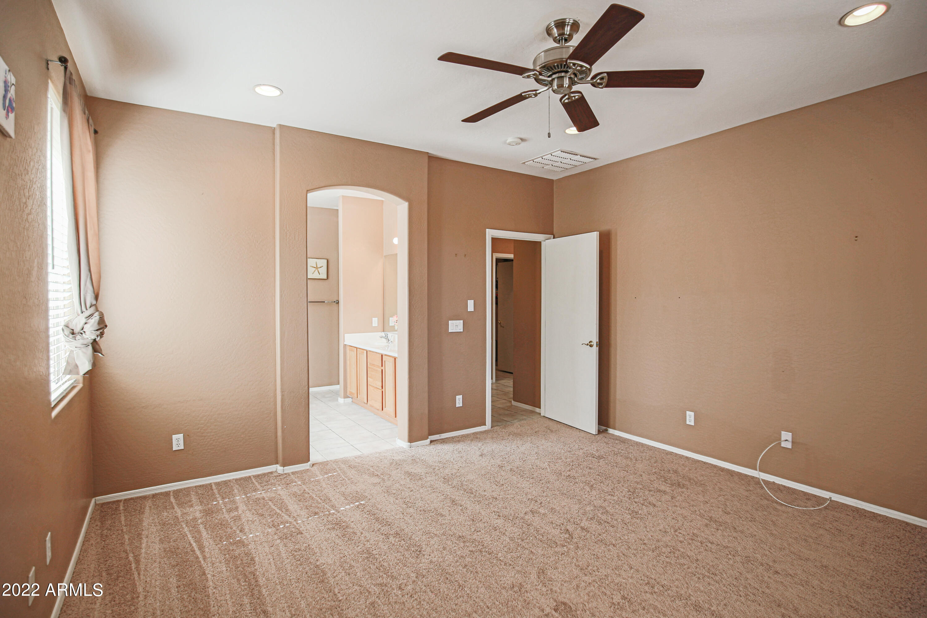 15919 West Hearn Road Surprise, AZ 85379 - Photo 32 of 58 15919 W Hearn Rd Surprise AZ 85379 X-37