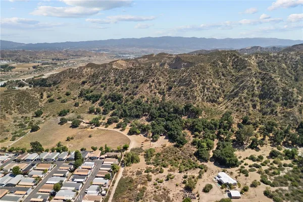 $3,900,000 | 27772 Parker Road, Castaic, CA 91384