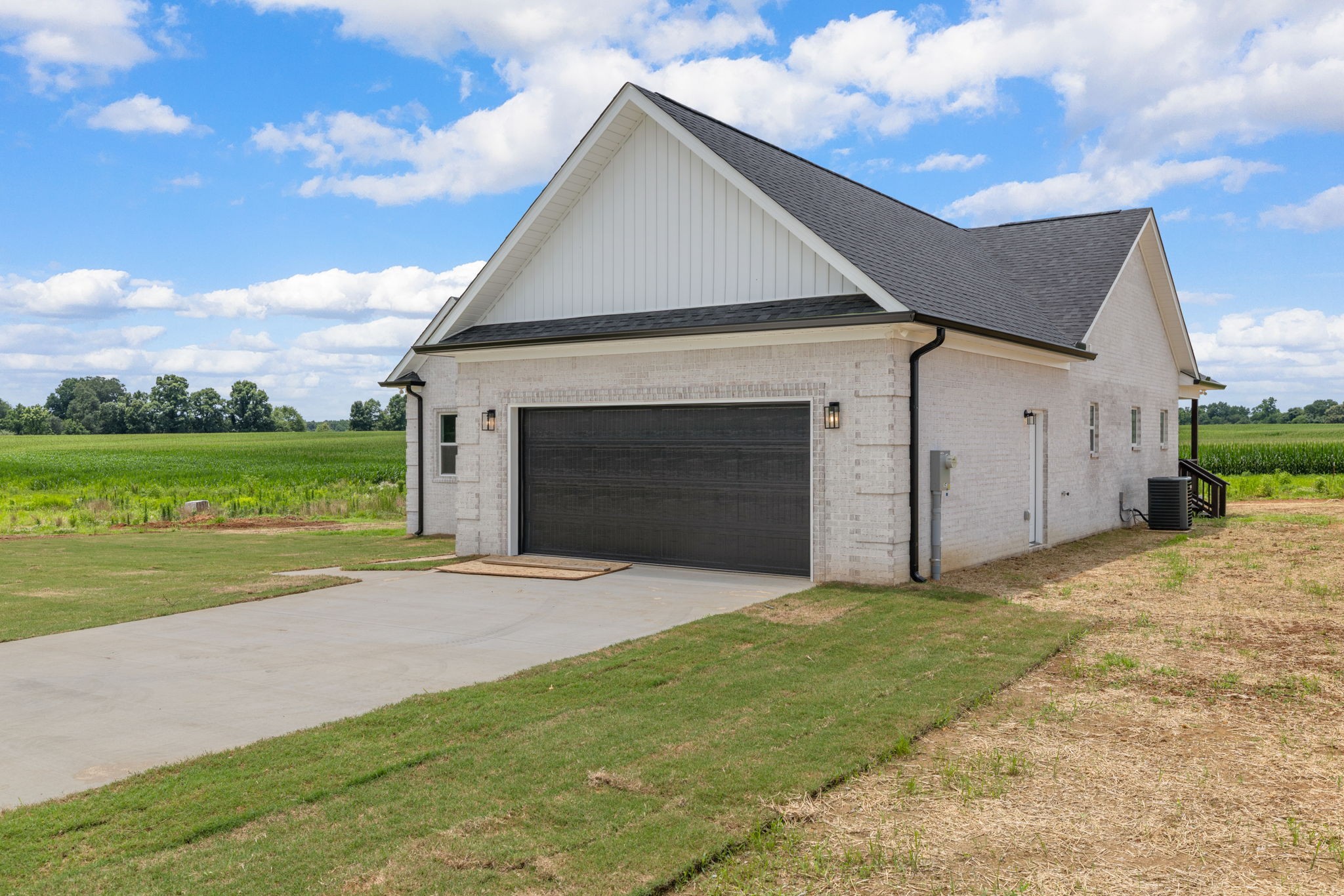 1380 Lanning Road Lawrenceburg, TN 38464 - Photo 4 of 21