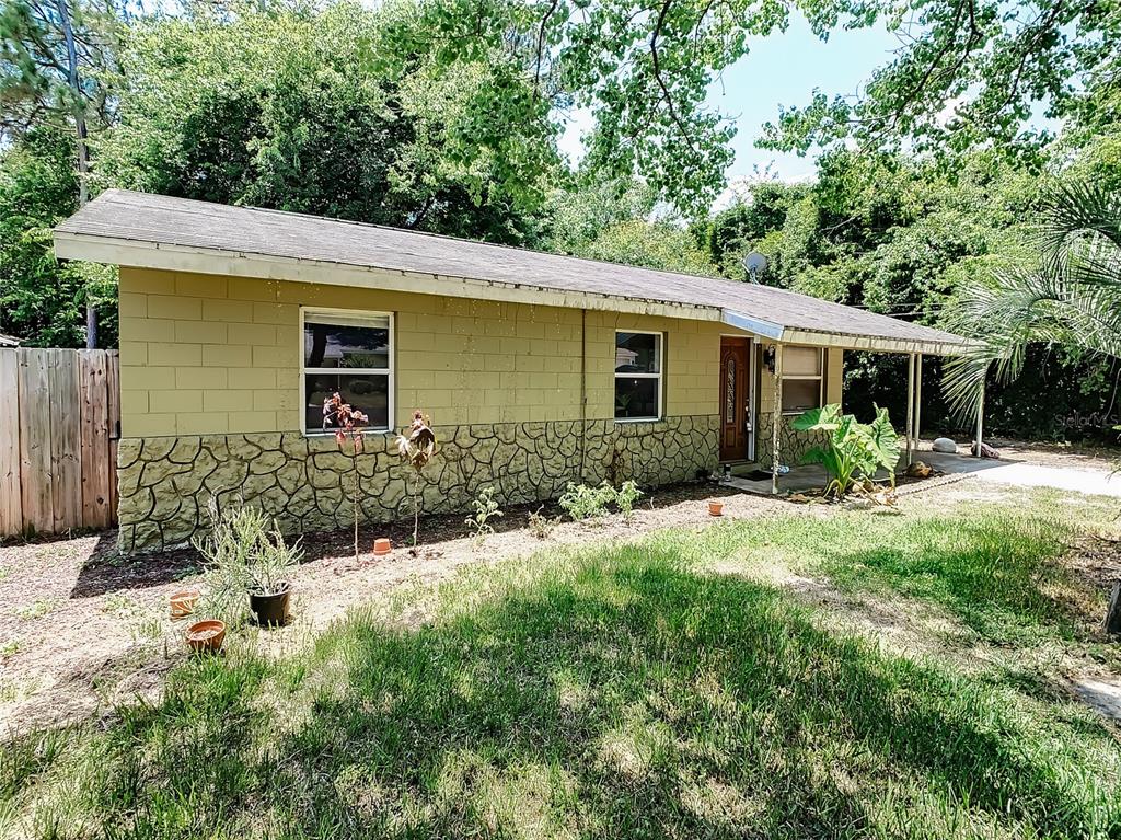 283 Valencia Road DeBary, FL 32713 - Photo 1 of 1